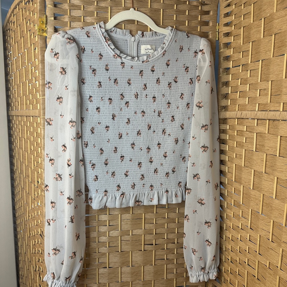 ARITZIA Wilfred Puff Sleeve Crop Blouse